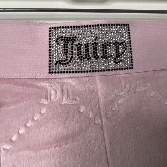 JUICY COUTURE Sleepwear Velour Shorts Style 1 Pair Size Medium Pink - Picture 3 of 5